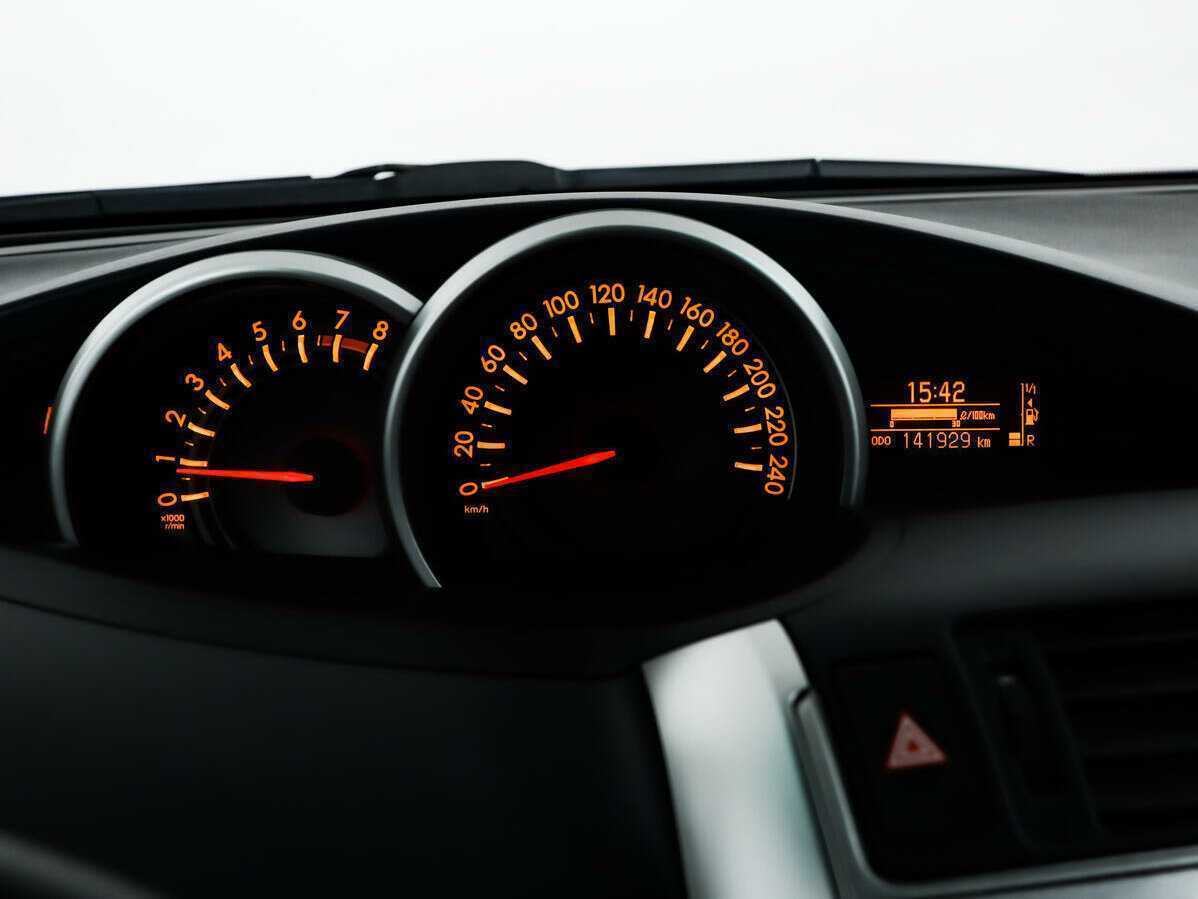 Toyota Verso 2010 года с пробегом. Фото: #9