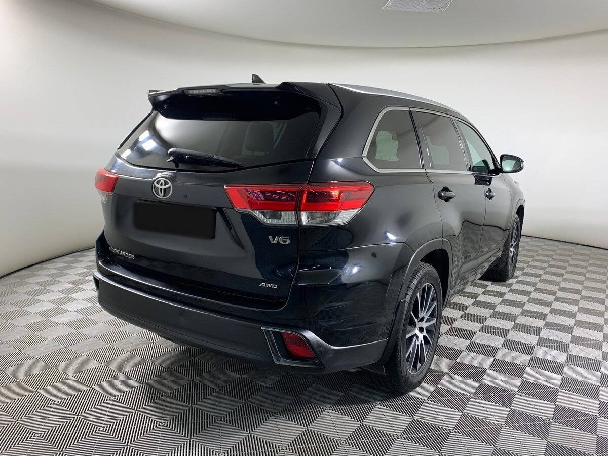 Toyota Highlander 2019 года с пробегом. Фото: #4