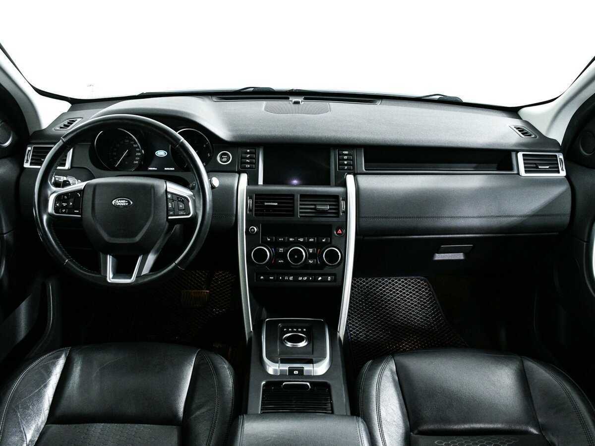 Land Rover Discovery Sport 2017 года с пробегом. Фото: #10