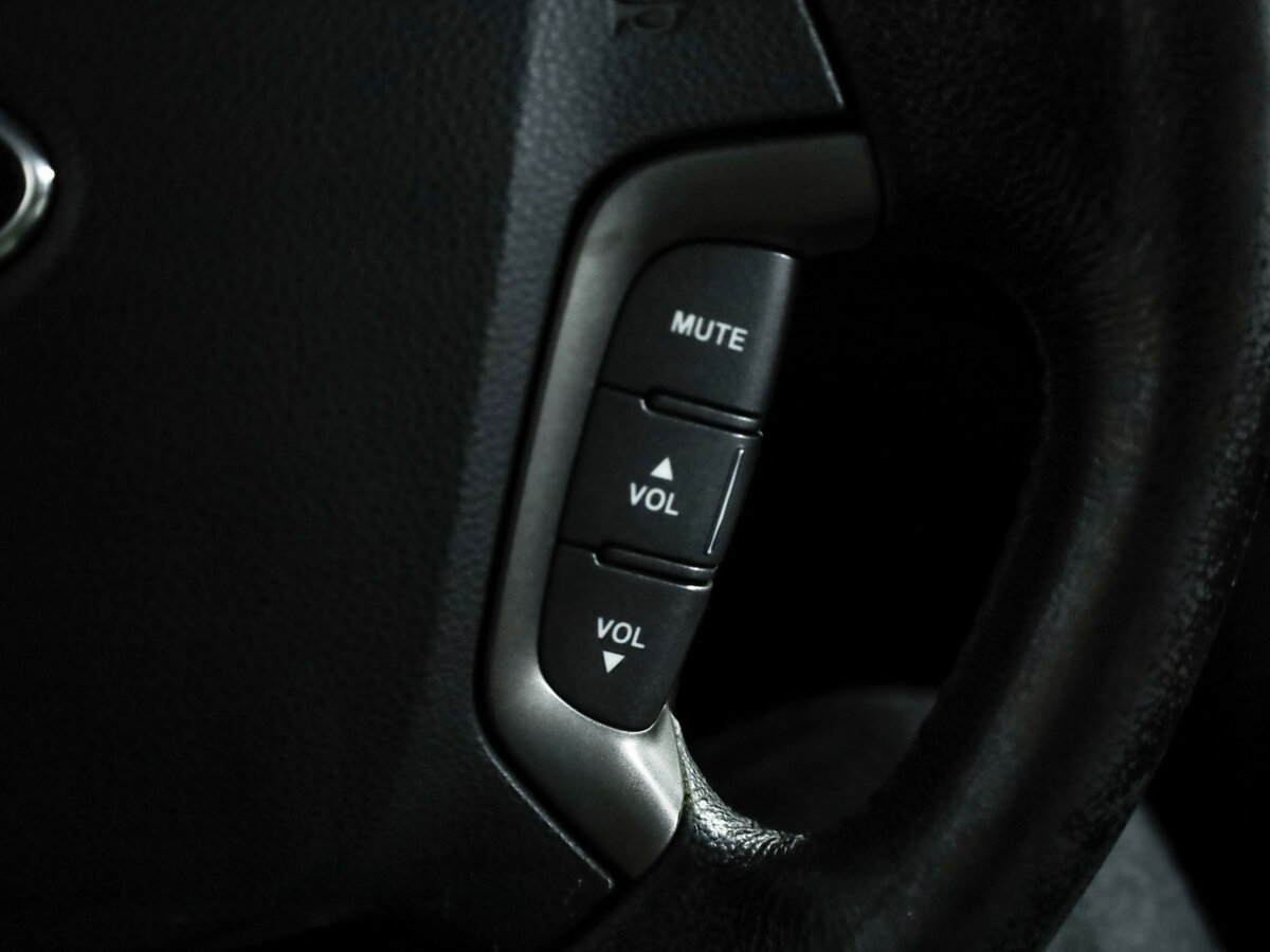 Kia Magentis 2009 года с пробегом. Фото: #9