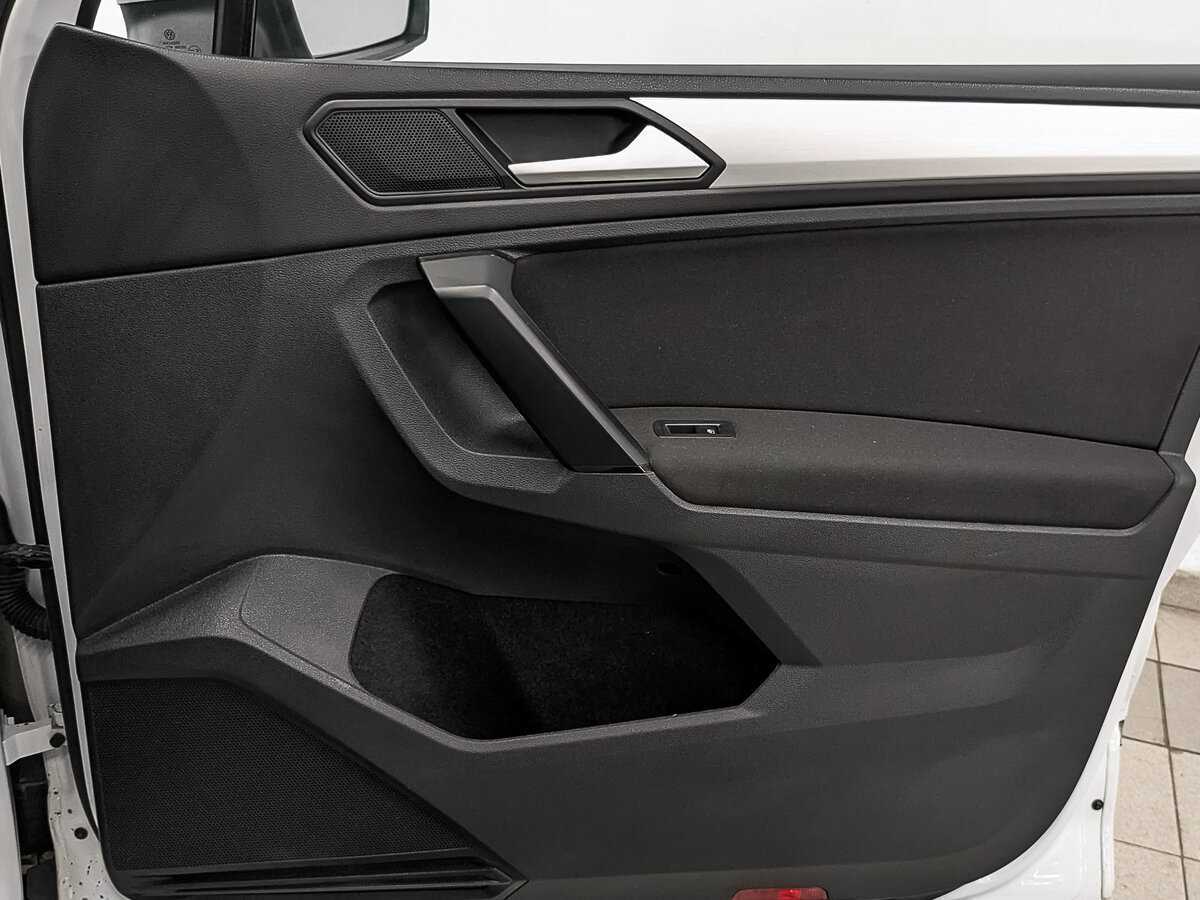 Volkswagen Tiguan 2021 года с пробегом. Фото: #23