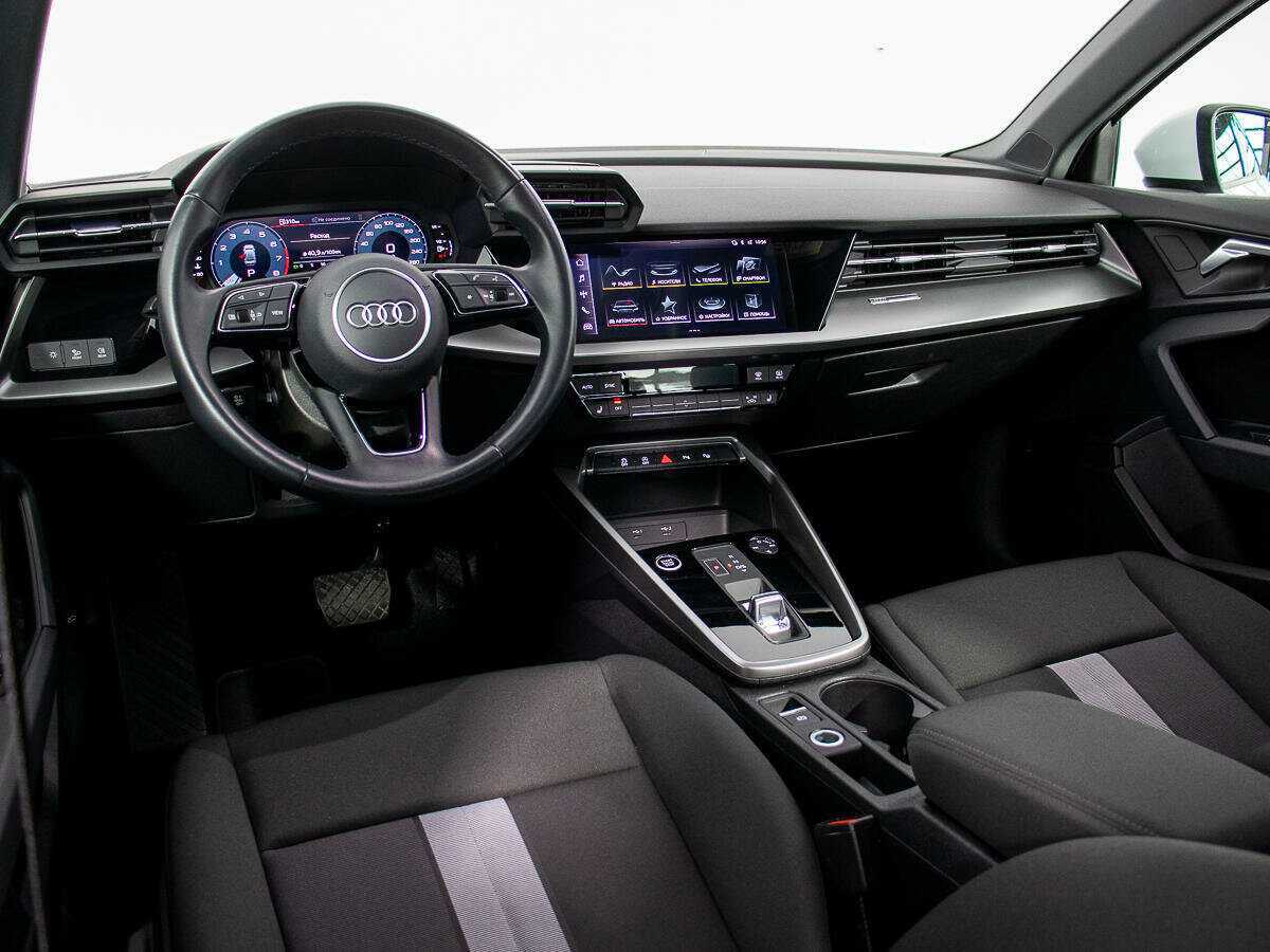 Audi A3 2021 года с пробегом. Фото: #10