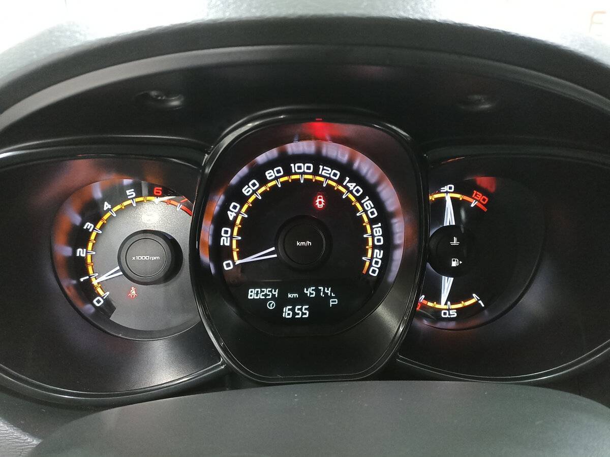 Lada (ВАЗ) Vesta 2020 года с пробегом. Фото: #12