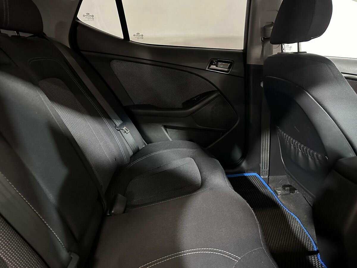 Kia Optima 2011 года с пробегом. Фото: #10