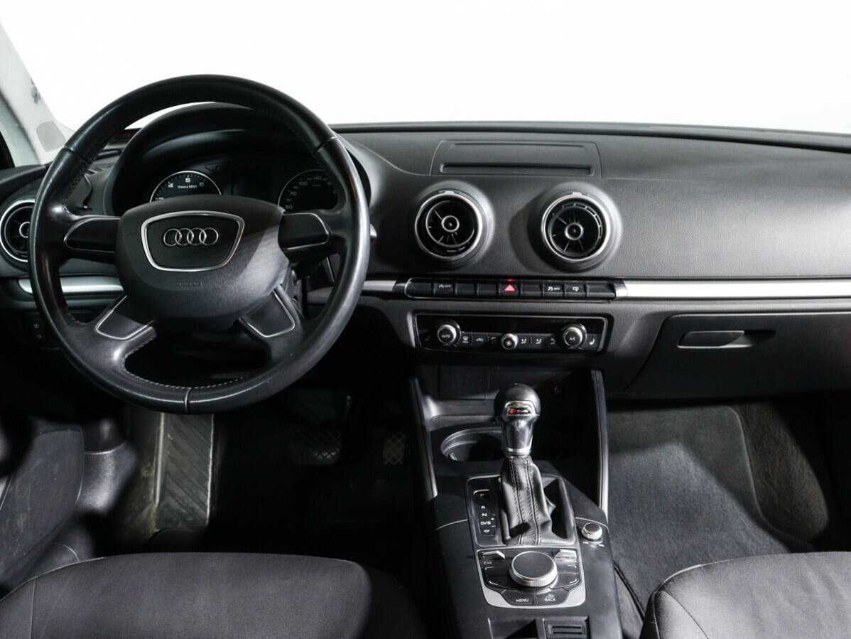Audi A3 2013 года с пробегом. Фото: #11