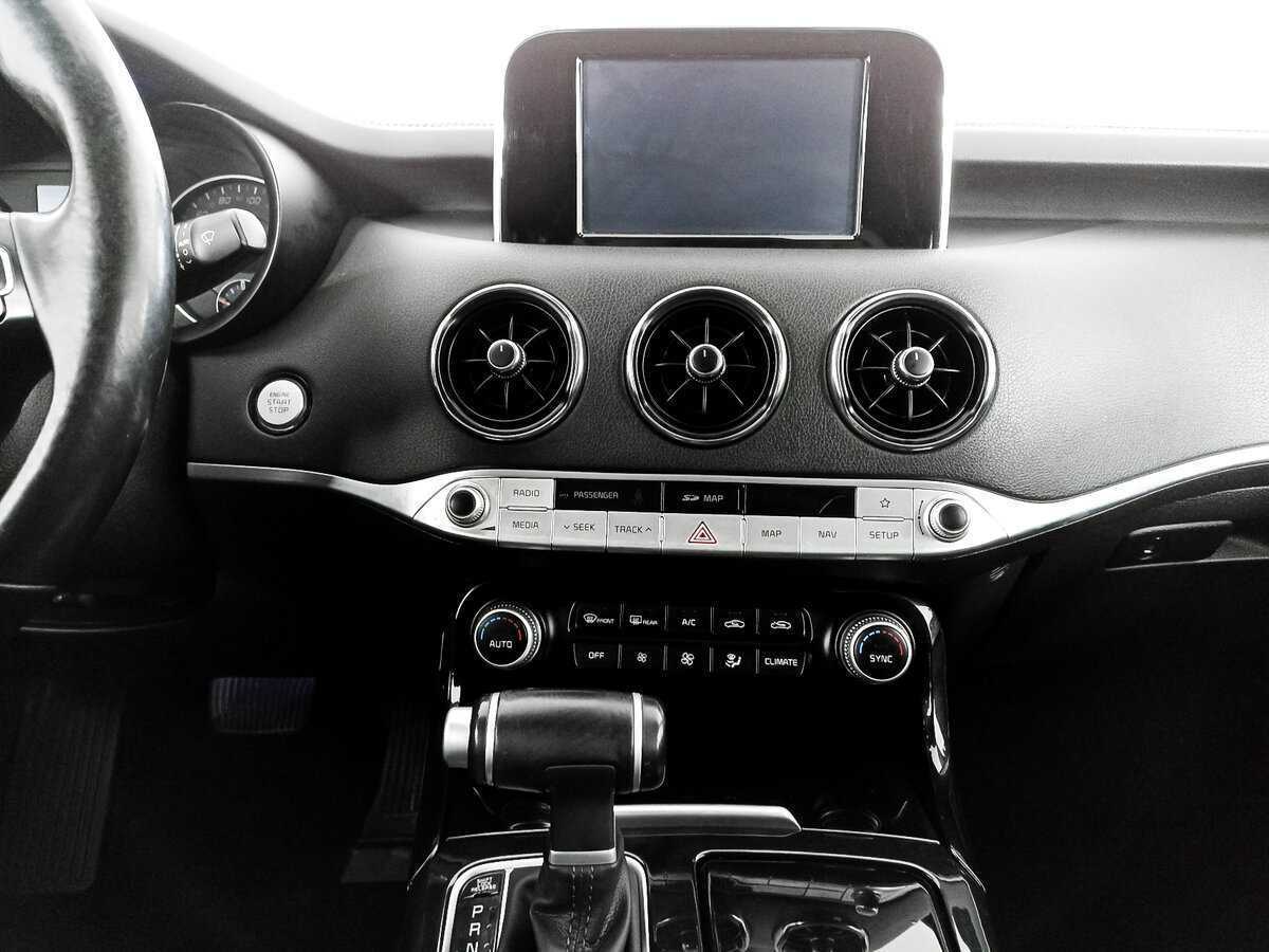 Kia Stinger 2018 года с пробегом. Фото: #14