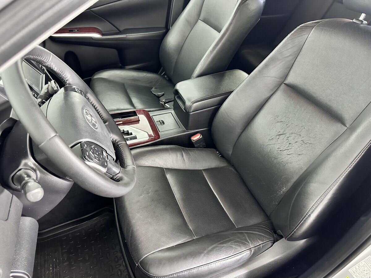 Toyota Camry 2014 года с пробегом. Фото: #7