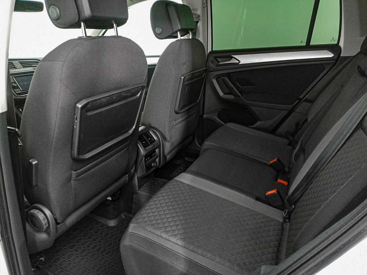 Volkswagen Tiguan 2018 года с пробегом. Фото: #9