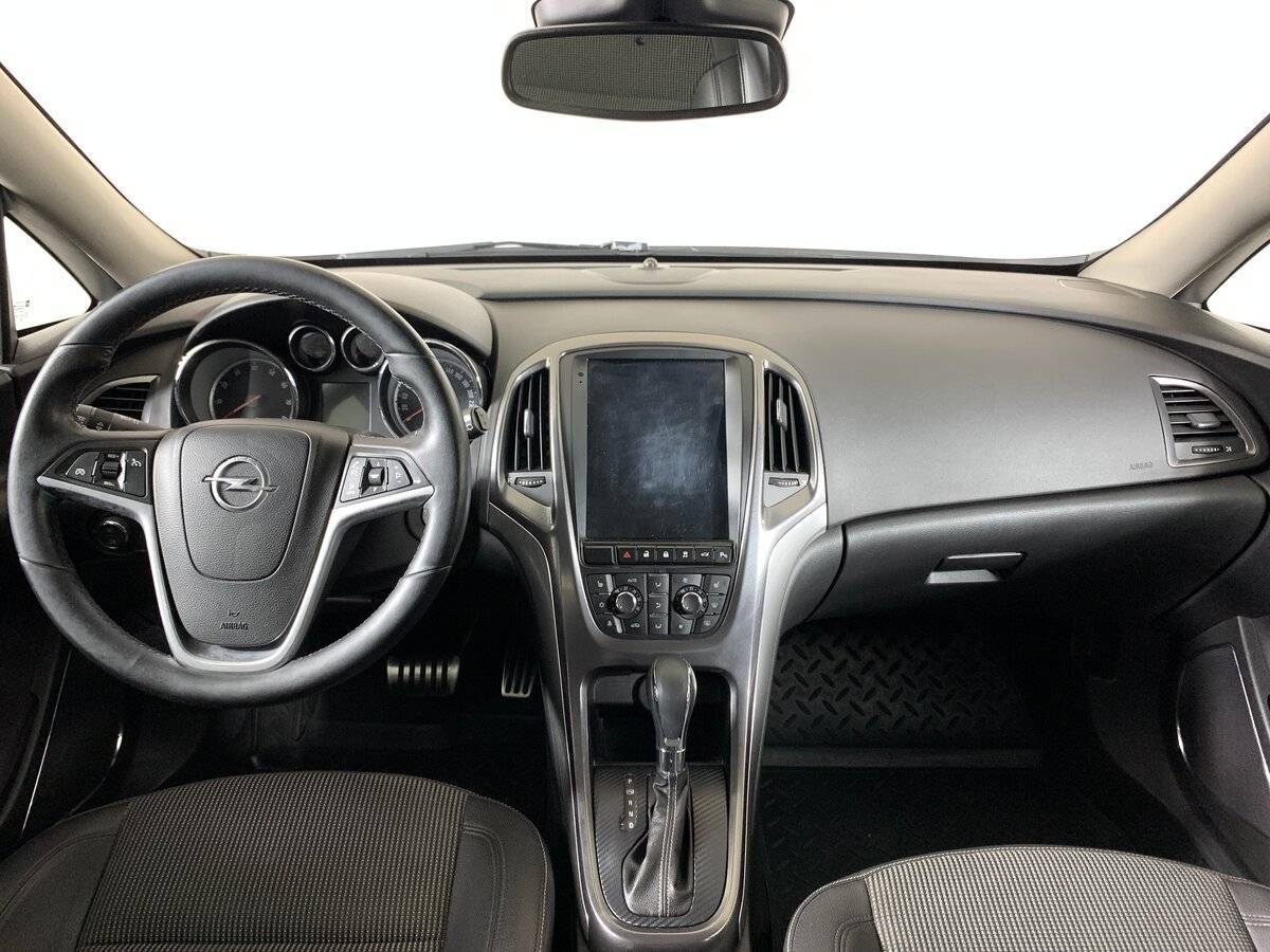Opel Astra 2011 года с пробегом. Фото: #11