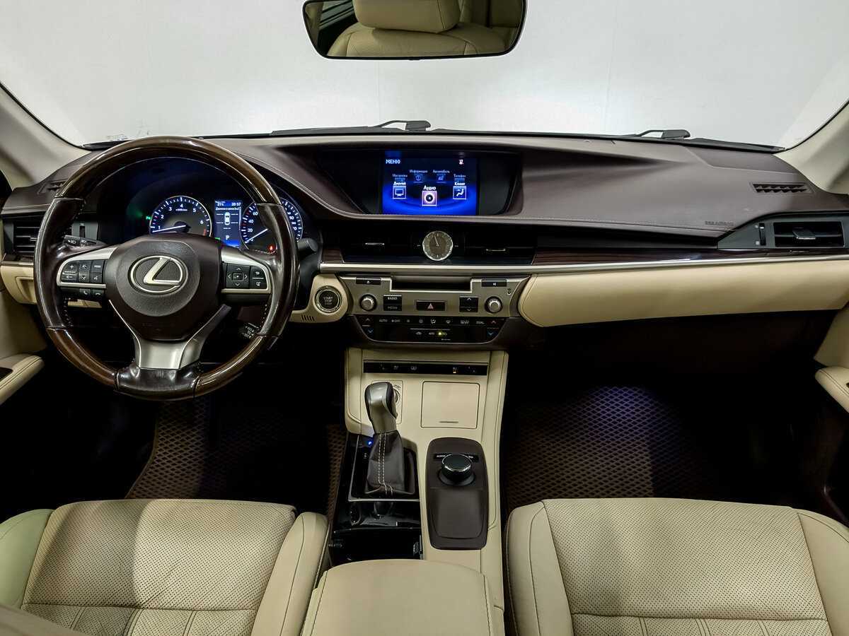 Lexus ES 2015 года с пробегом. Фото: #13