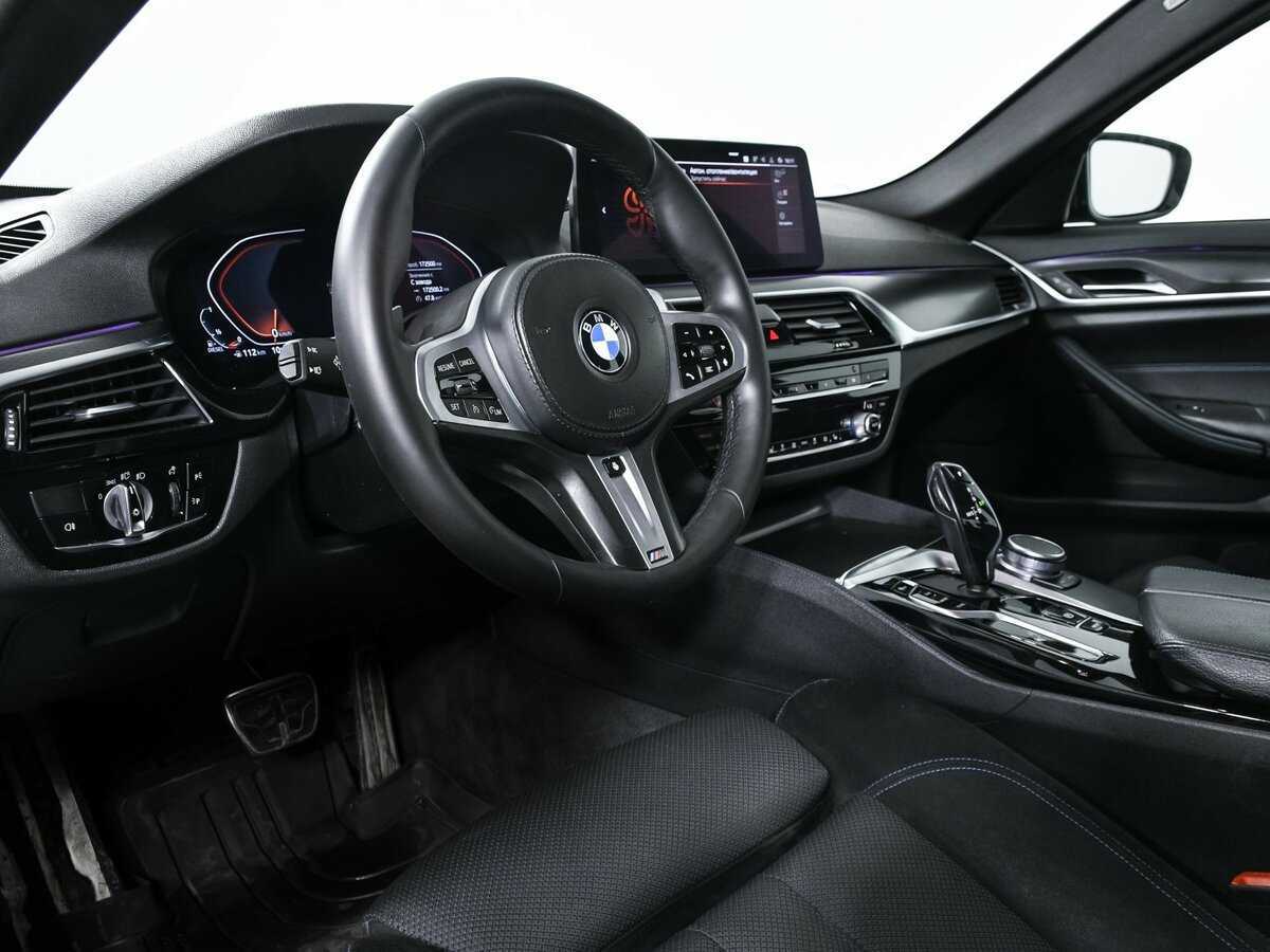 BMW 5 серии 2021 года с пробегом. Фото: #12