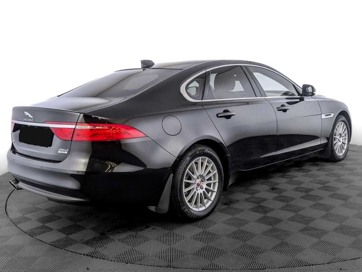 Jaguar XF 2018 года с пробегом. Фото: #4