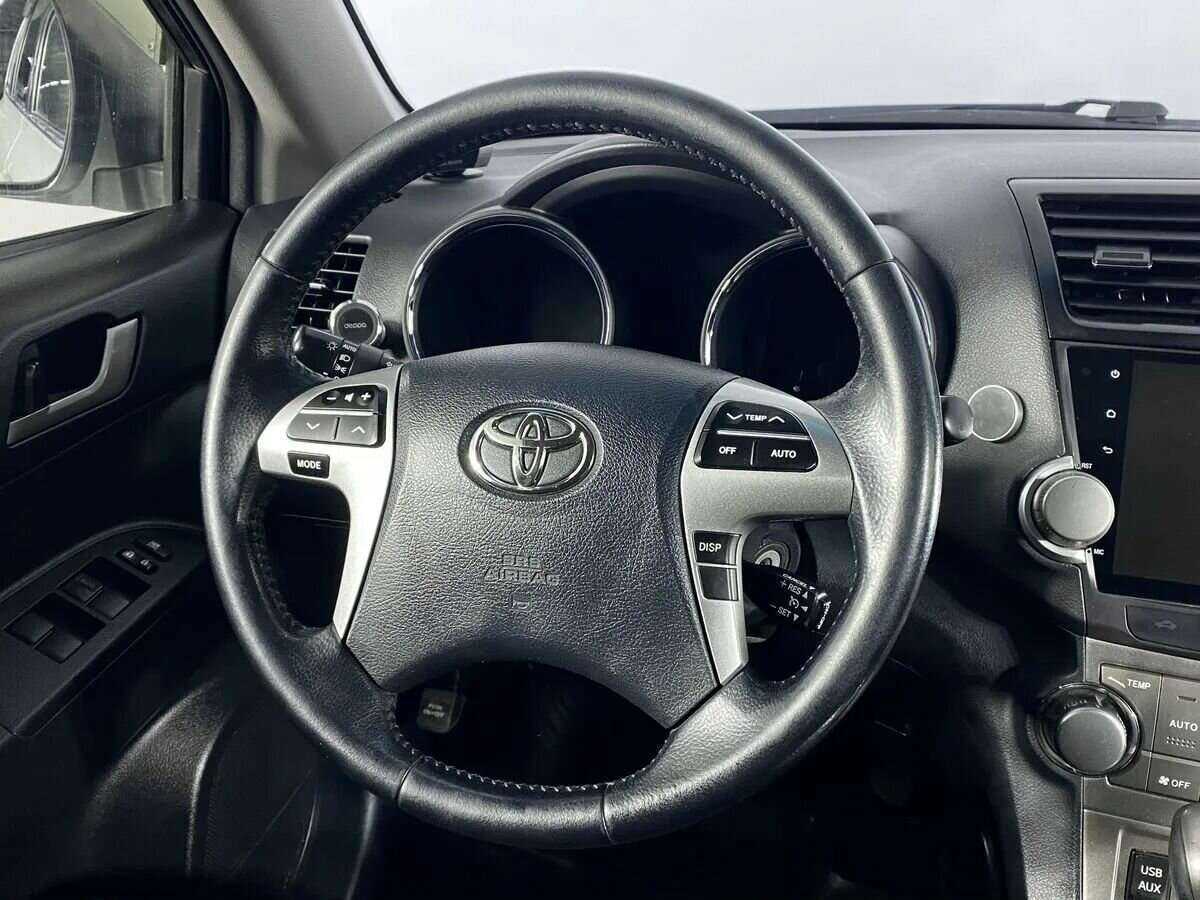 Toyota Highlander 2012 года с пробегом. Фото: #11