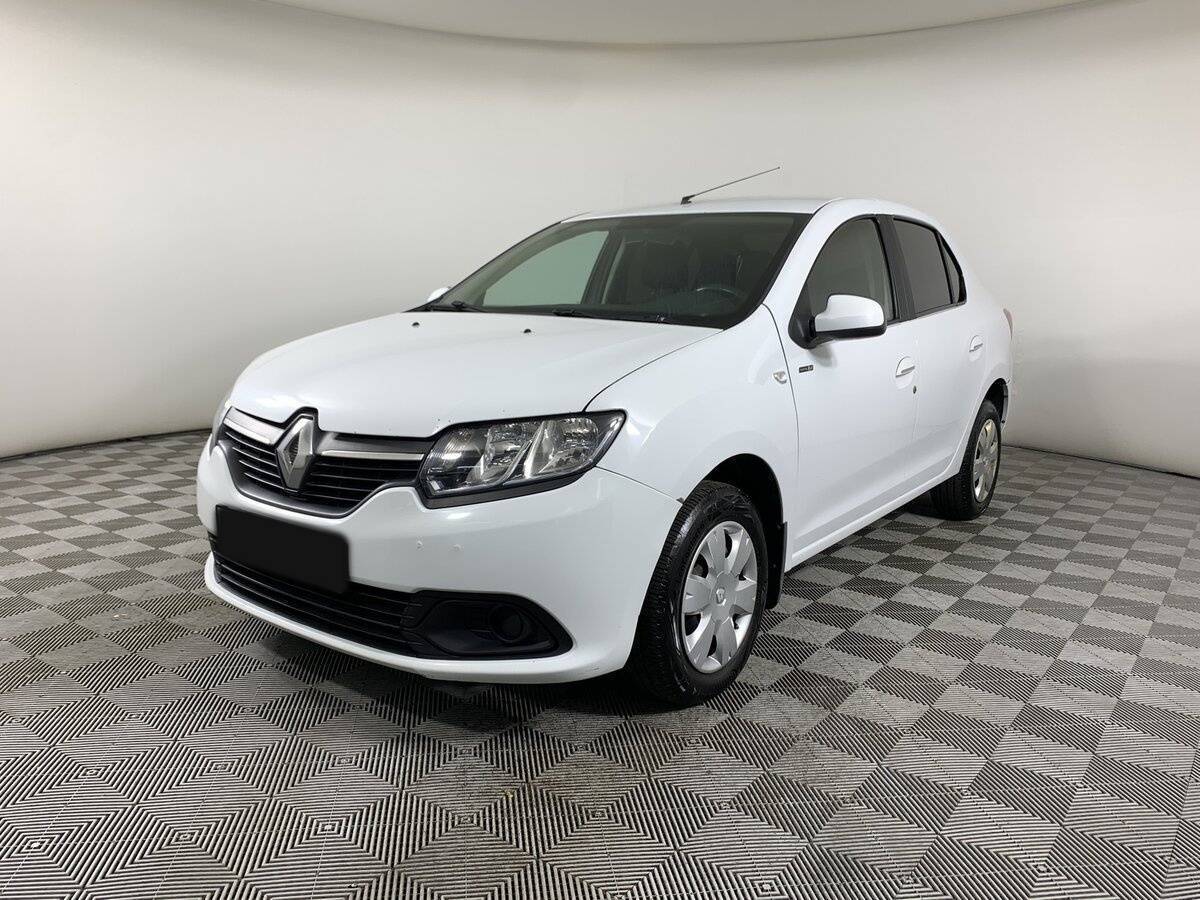 Renault Logan 2017 года с пробегом. Посмотреть фото