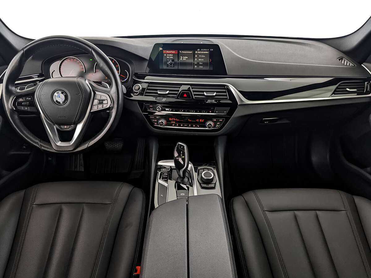 BMW 5 серии 2020 года с пробегом. Фото: #9