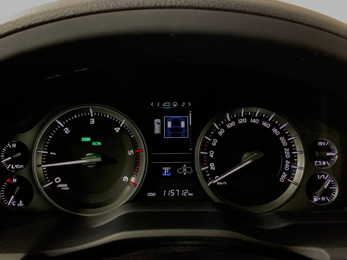 Toyota Land Cruiser 2016 года с пробегом. Фото: #13