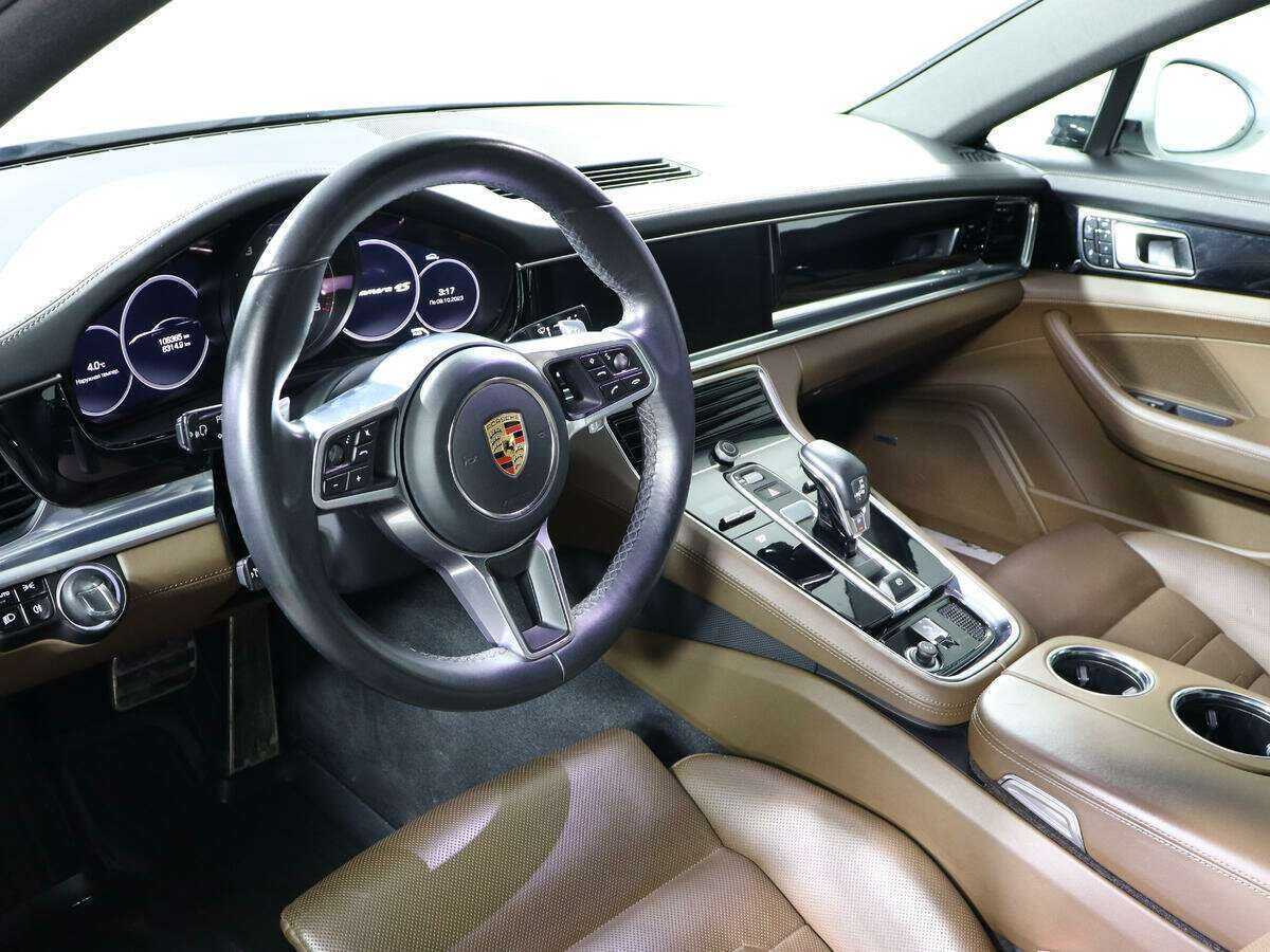 Porsche Panamera 2016 года с пробегом. Фото: #9