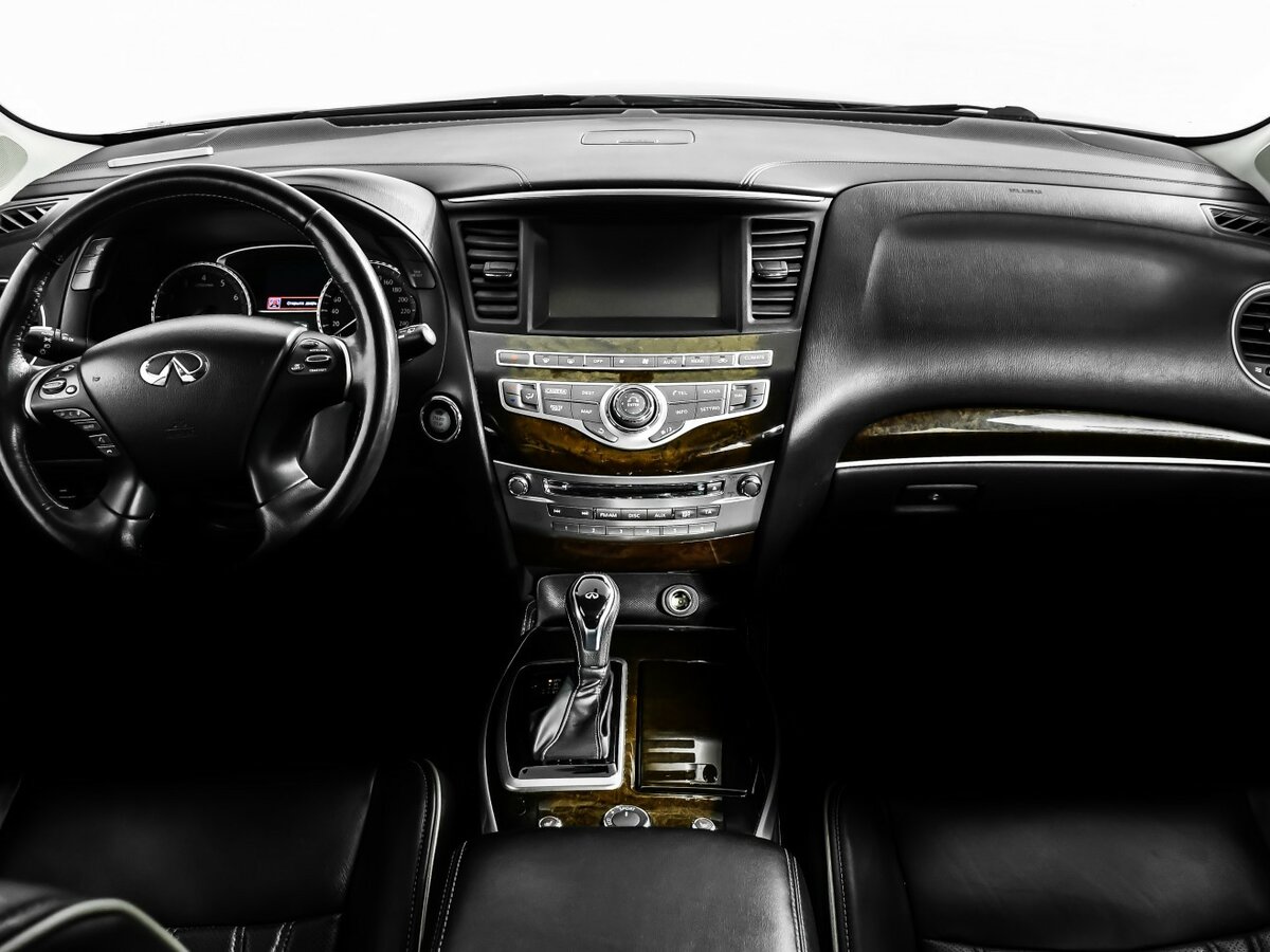 Infiniti QX60 2018 года с пробегом. Фото: #10