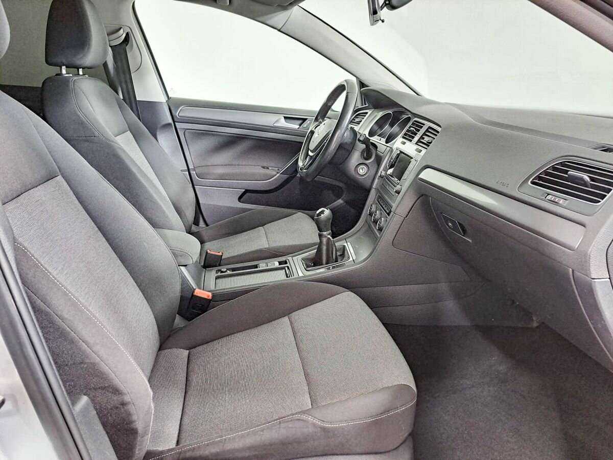 Volkswagen Golf 2013 года с пробегом. Фото: #8