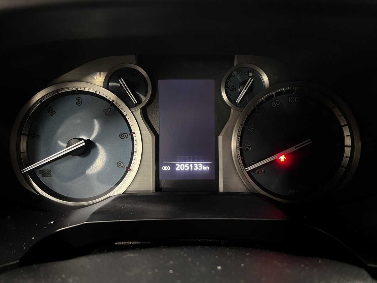 Toyota Land Cruiser Prado 2017 года с пробегом. Фото: #12