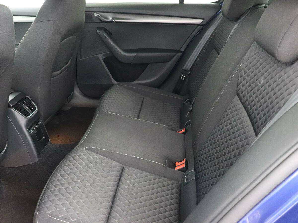 Skoda Octavia 2018 года с пробегом. Фото: #8