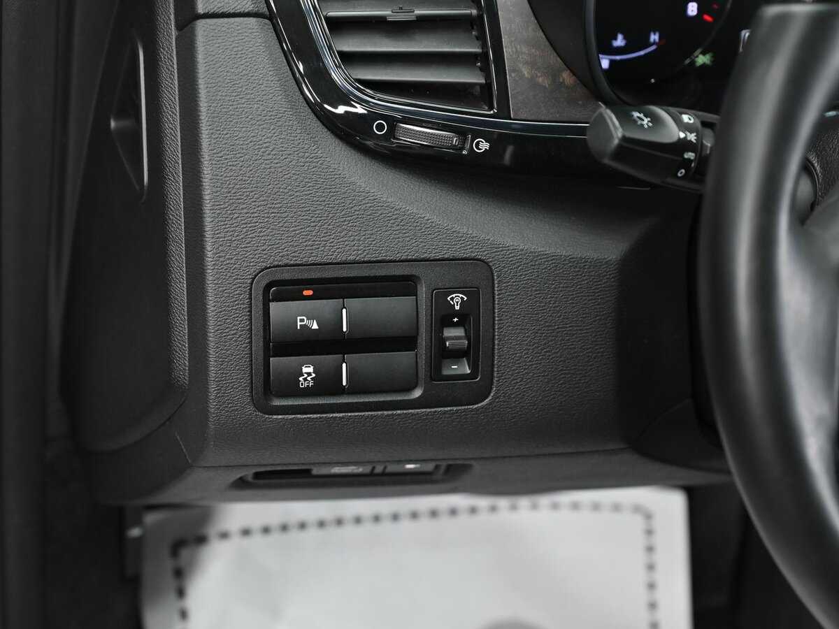 Kia Quoris 2014 года с пробегом. Фото: #6