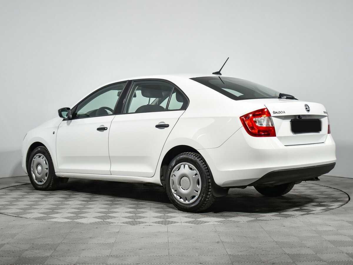 Skoda Rapid 2017 года с пробегом. Фото: #6
