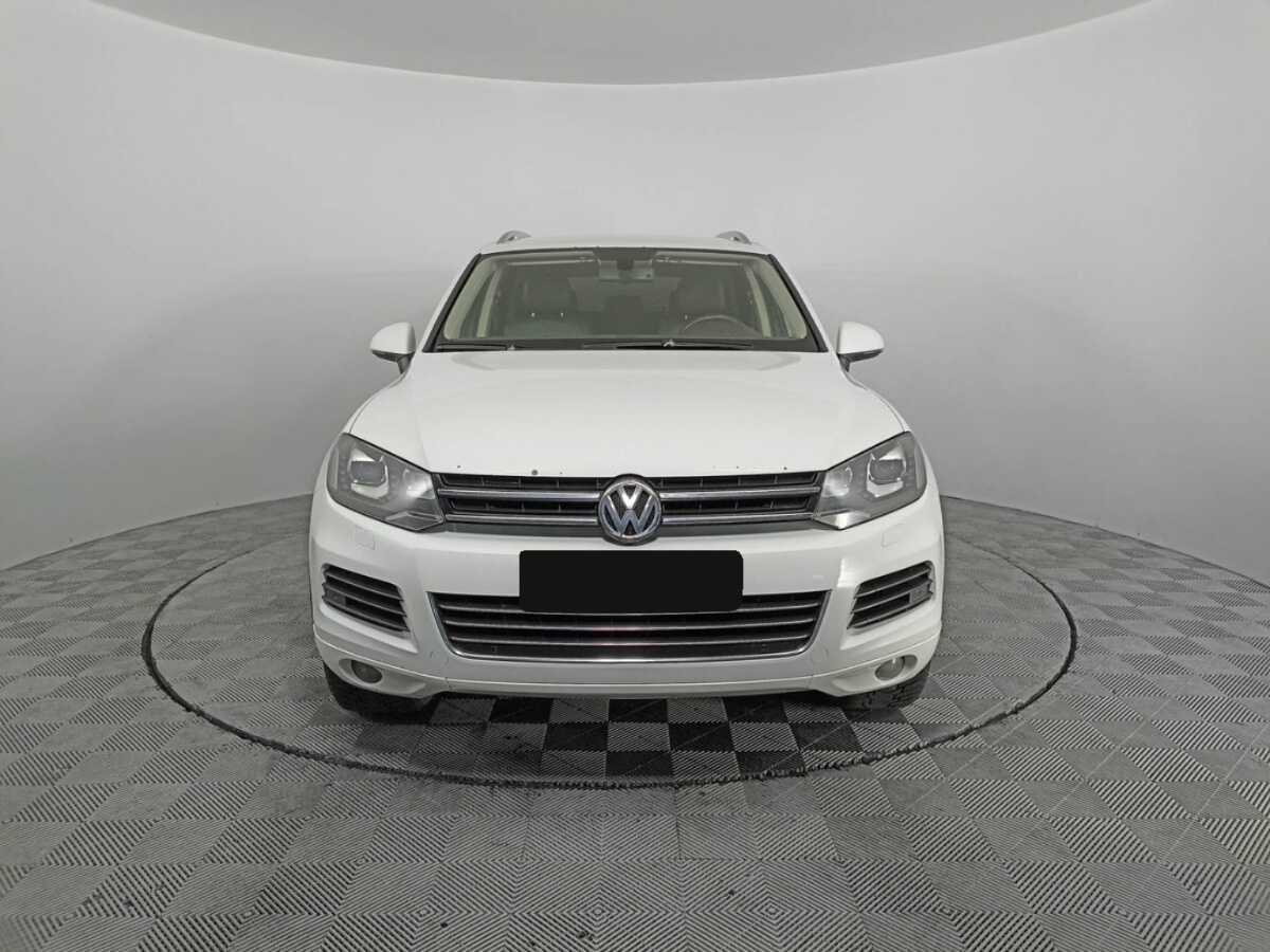 Volkswagen Touareg 2013 года с пробегом. Фото: #1