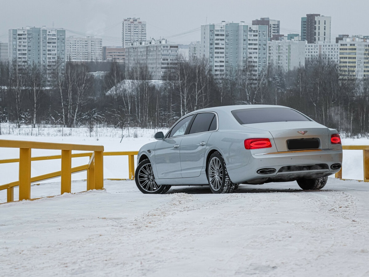 Bentley Flying Spur 2014 года с пробегом. Фото: #14