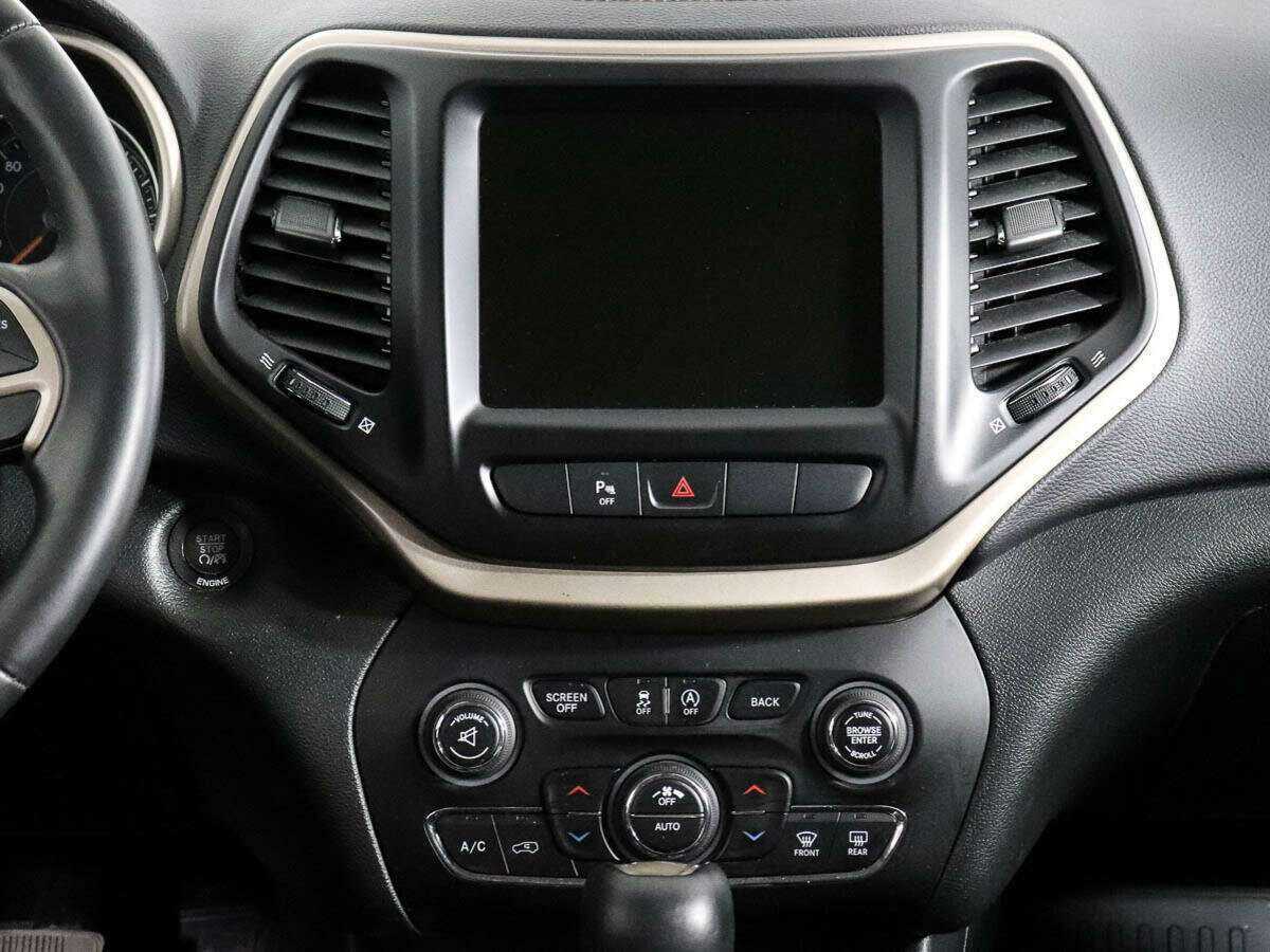 Jeep Cherokee 2014 года с пробегом. Фото: #11