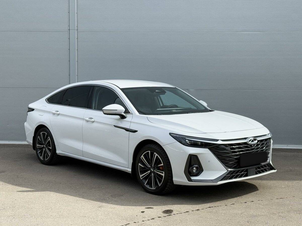 Chery Arrizo 8 2023 года с пробегом. Посмотреть фото