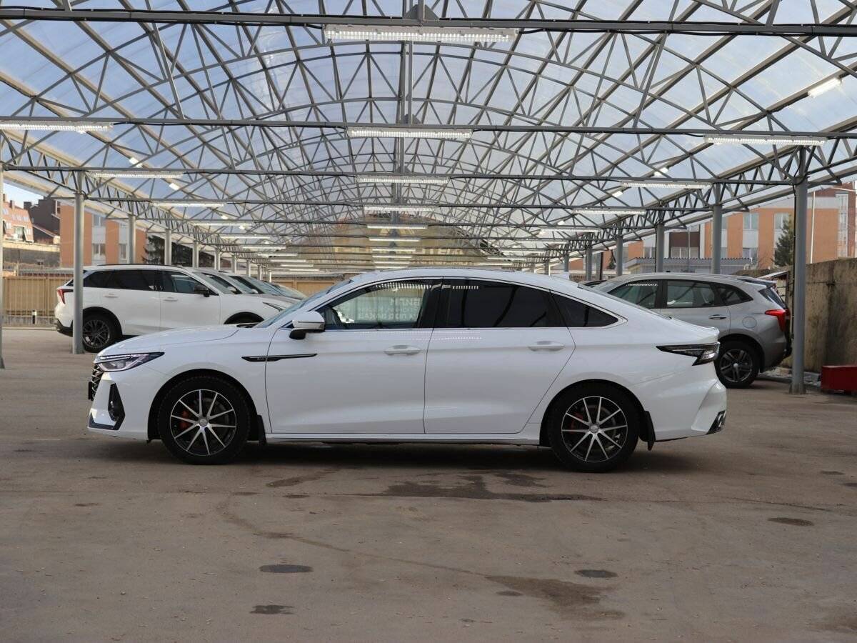 Chery Arrizo 8 2023 года с пробегом. Фото: #5