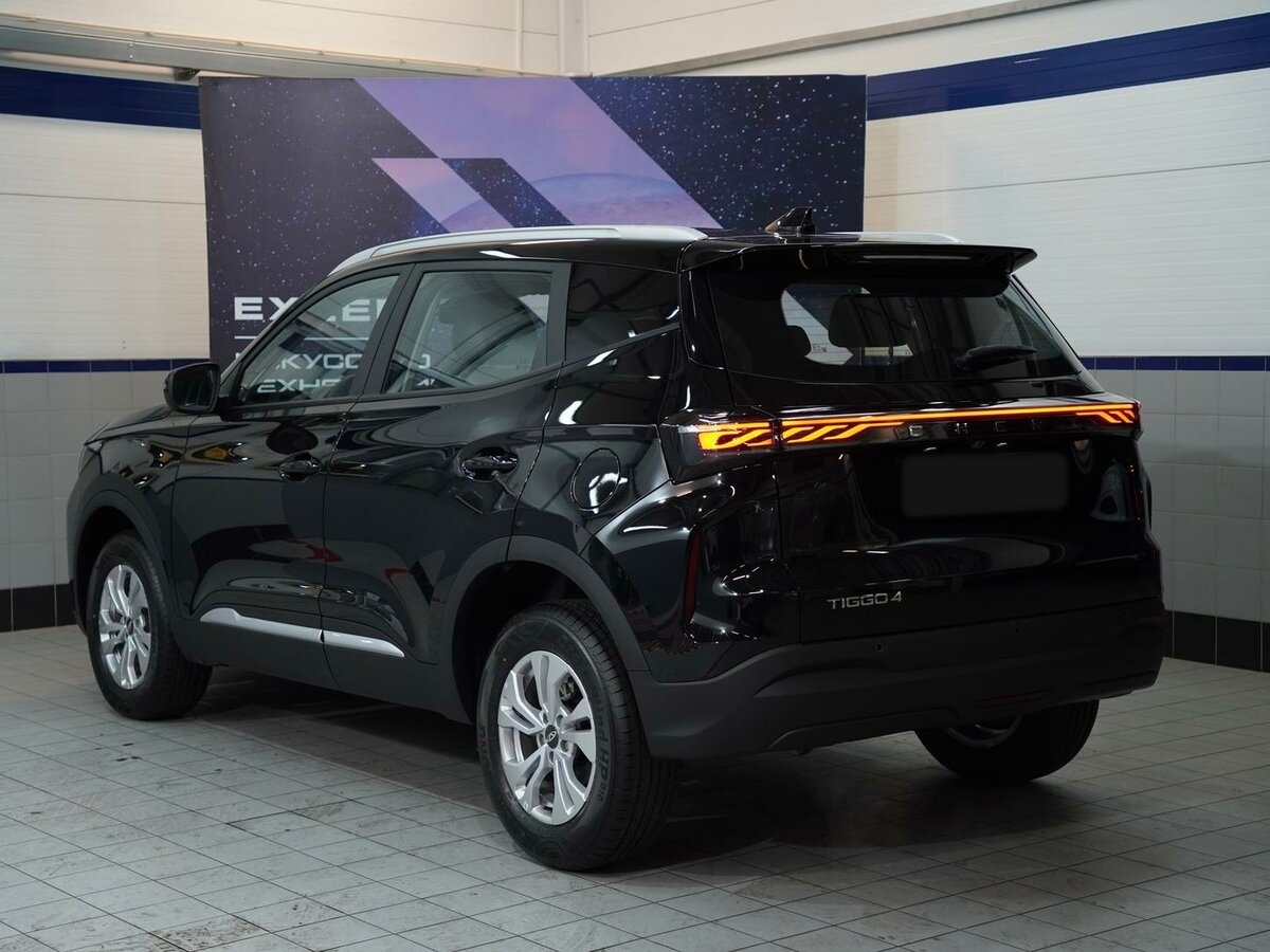 Chery Tiggo 4 2025 года с пробегом. Фото: #3