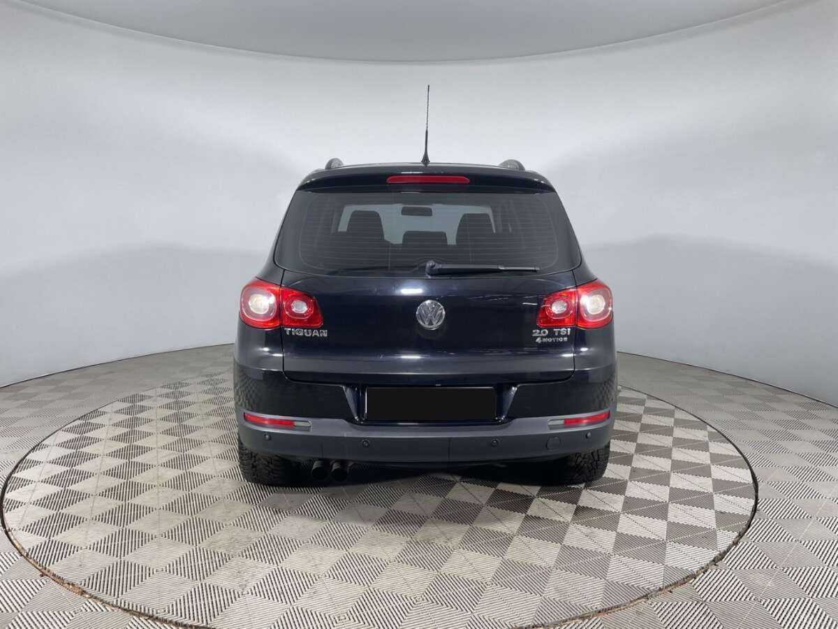 Volkswagen Tiguan 2010 года с пробегом. Фото: #4