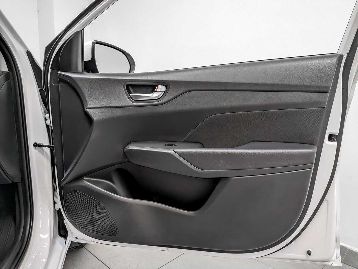 Hyundai Solaris 2021 года с пробегом. Фото: #23