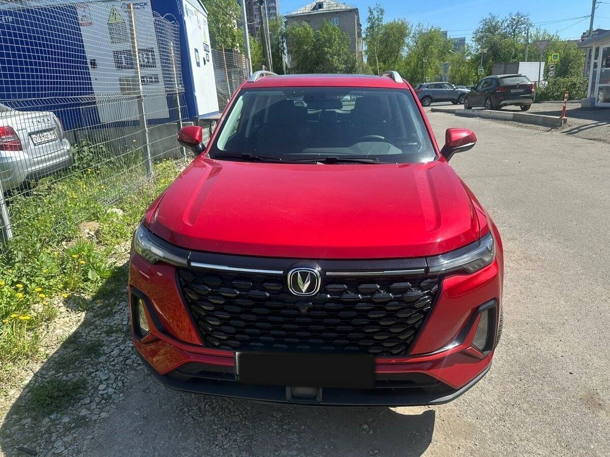 Changan CS35 Plus 2023 года с пробегом. Посмотреть фото