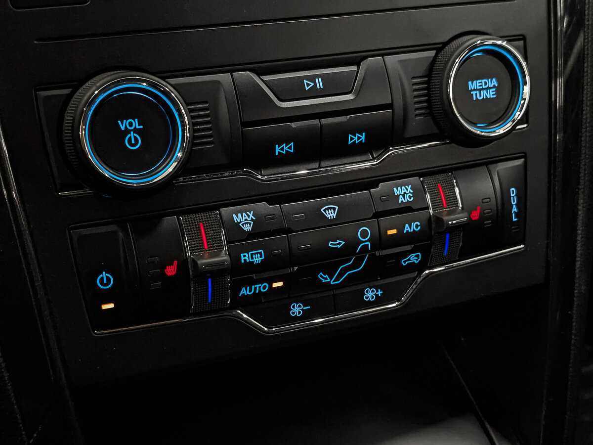 Ford Explorer 2019 года с пробегом. Фото: #20