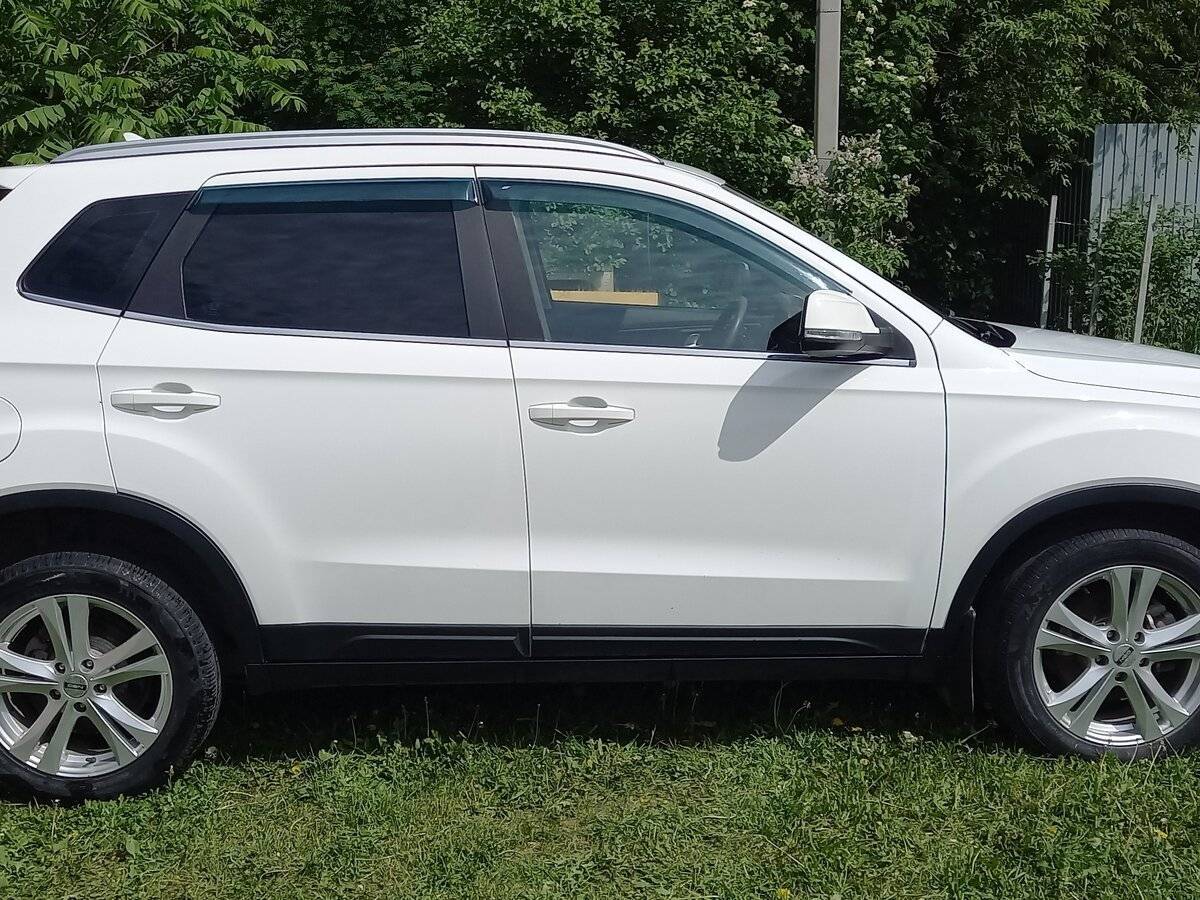 FAW Besturn X40 2019 года с пробегом. Фото: #1