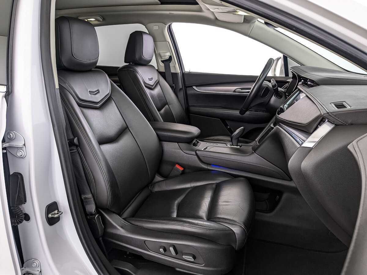 Cadillac XT5 2016 года с пробегом. Фото: #19