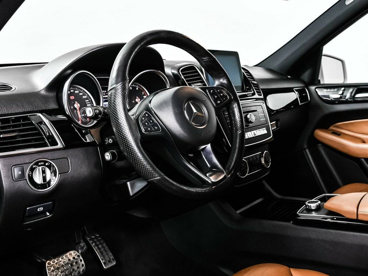 Mercedes-Benz GLE 2015 года с пробегом. Фото: #11