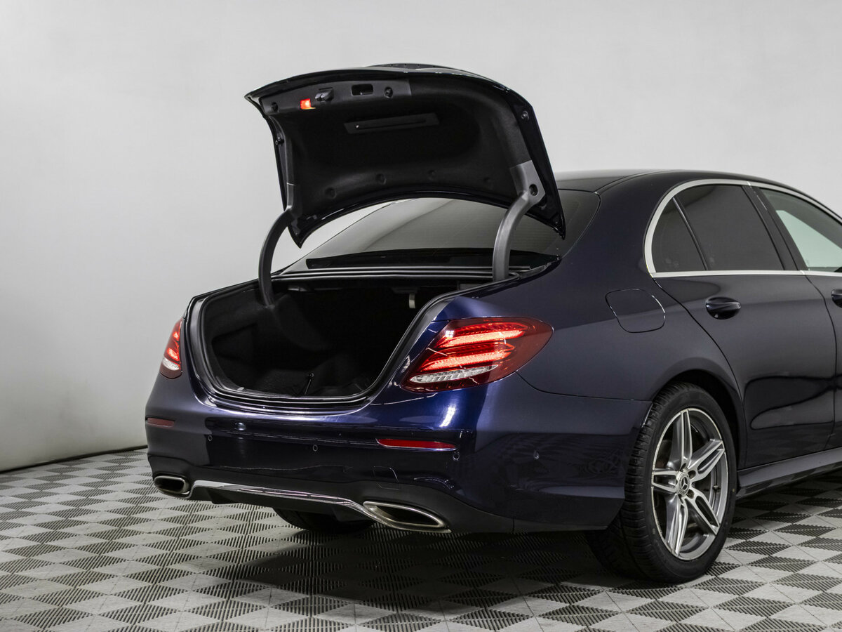 Mercedes-Benz E-Класс 2018 года с пробегом. Фото: #15