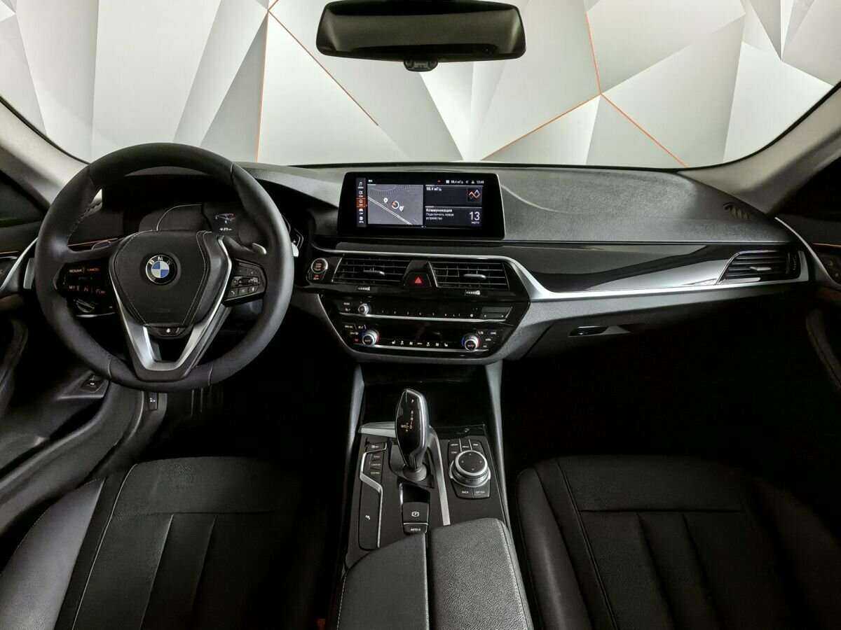 BMW 5 серии 2020 года с пробегом. Фото: #9