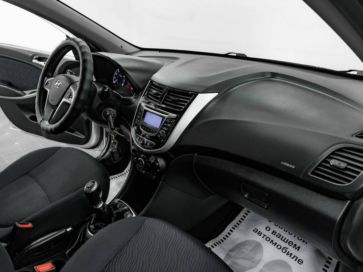 Hyundai Solaris 2011 года с пробегом. Фото: #17