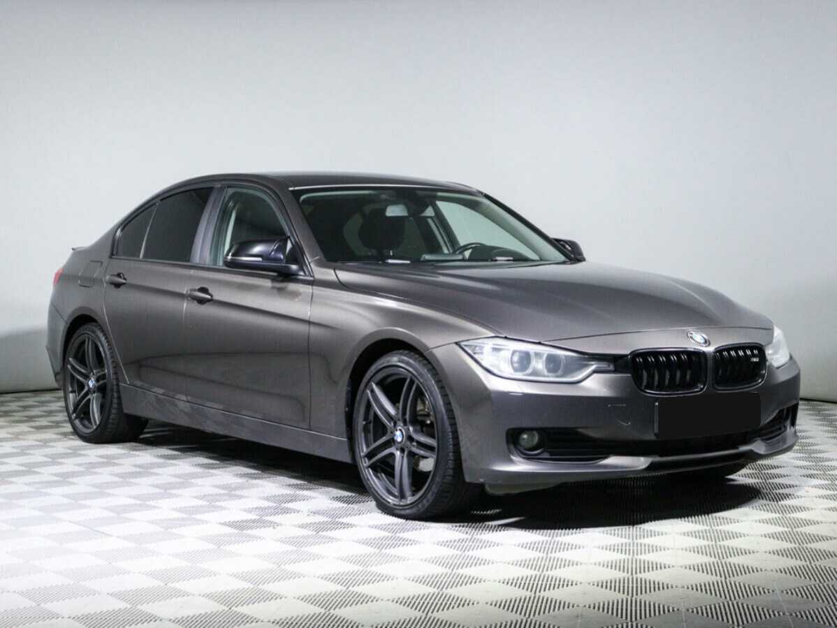 BMW 3 серии 2013 года с пробегом. Фото: #2