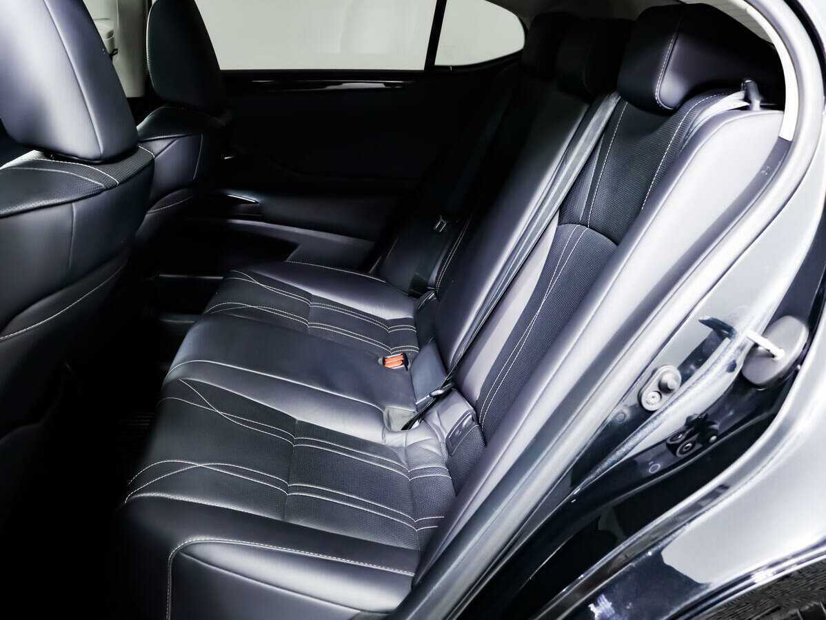 Lexus ES 2020 года с пробегом. Фото: #11