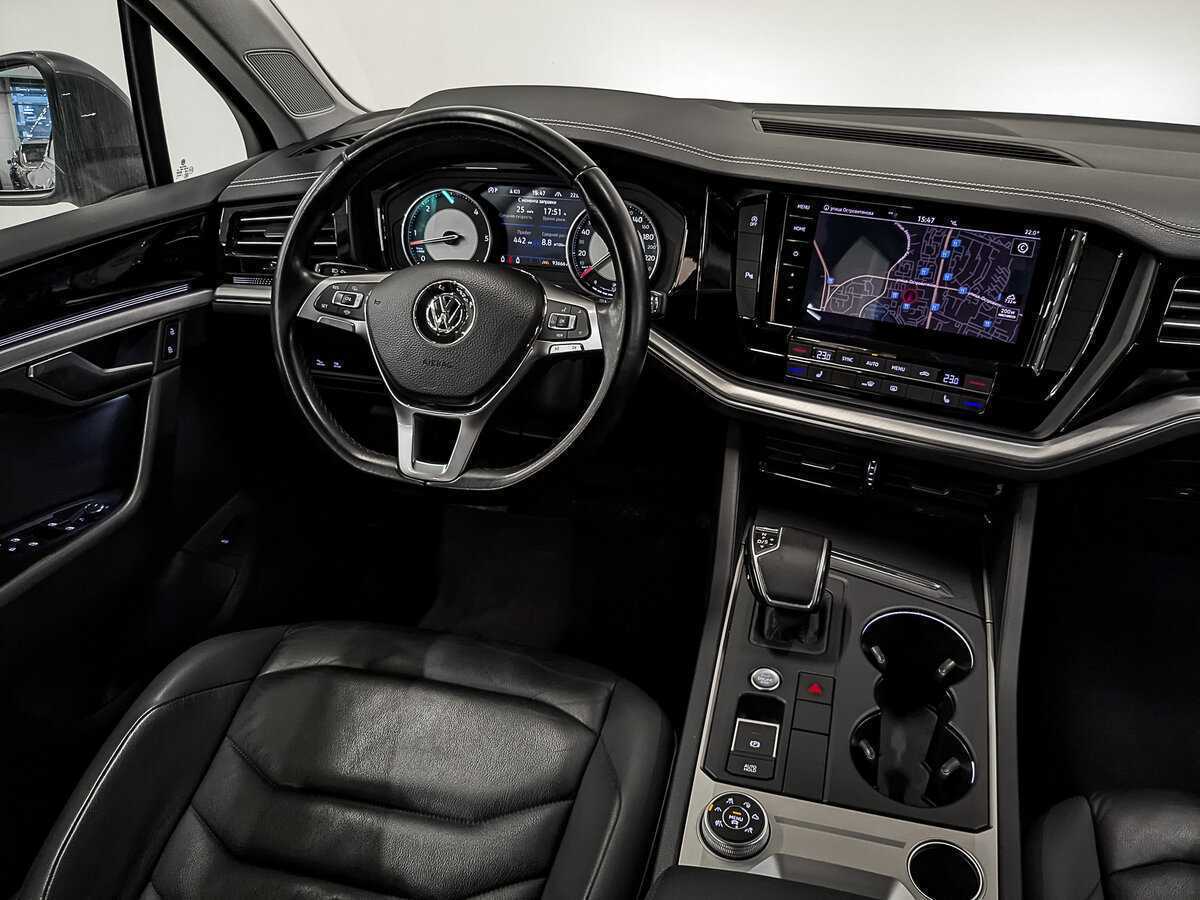 Volkswagen Touareg 2019 года с пробегом. Фото: #28