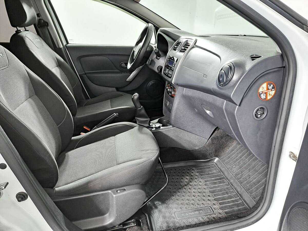 Renault Sandero 2019 года с пробегом. Фото: #8
