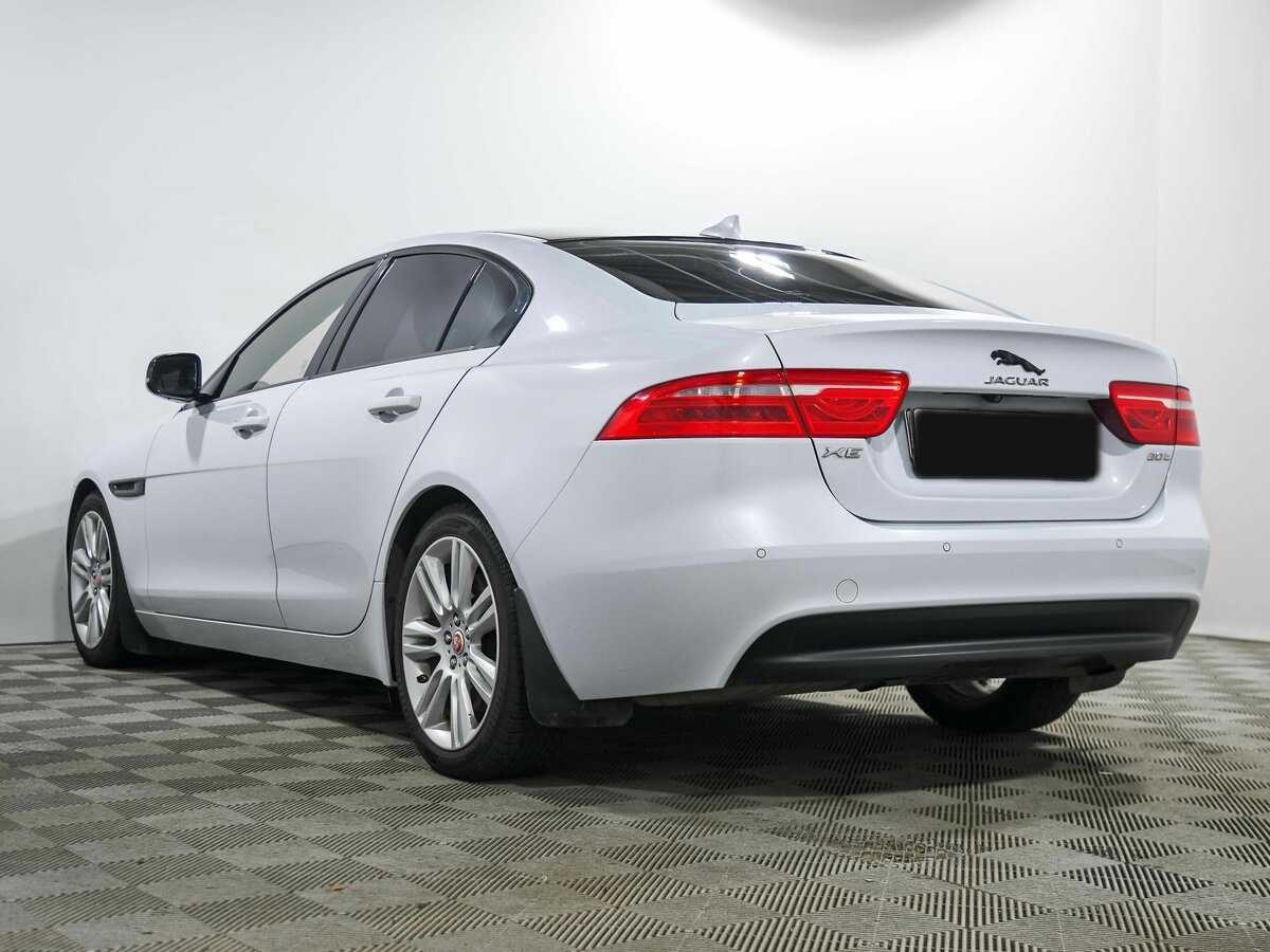 Jaguar XE 2015 года с пробегом. Фото: #5