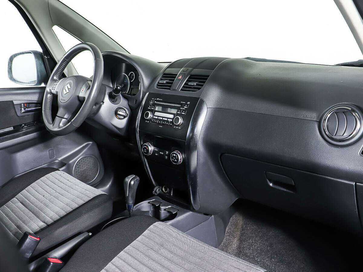Suzuki SX4 2010 года с пробегом. Фото: #8