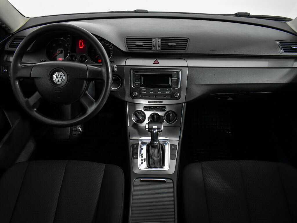 Volkswagen Passat 2008 года с пробегом. Фото: #8